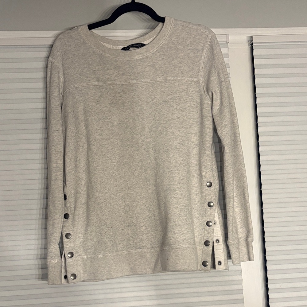 Abercrombie & Fitch Cream Long Sleeve Top